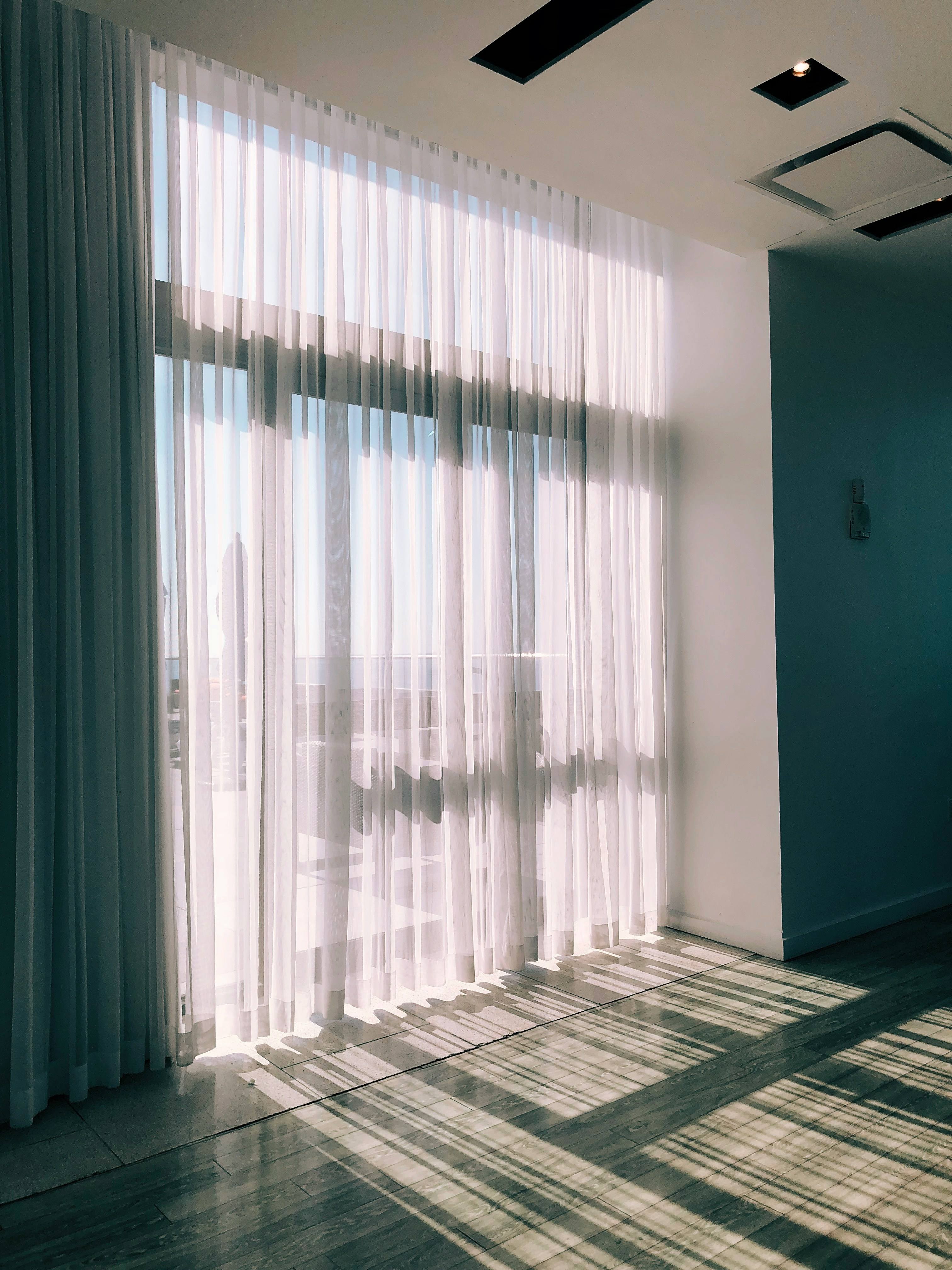 Luxury Tailored Curtains & Drapes
